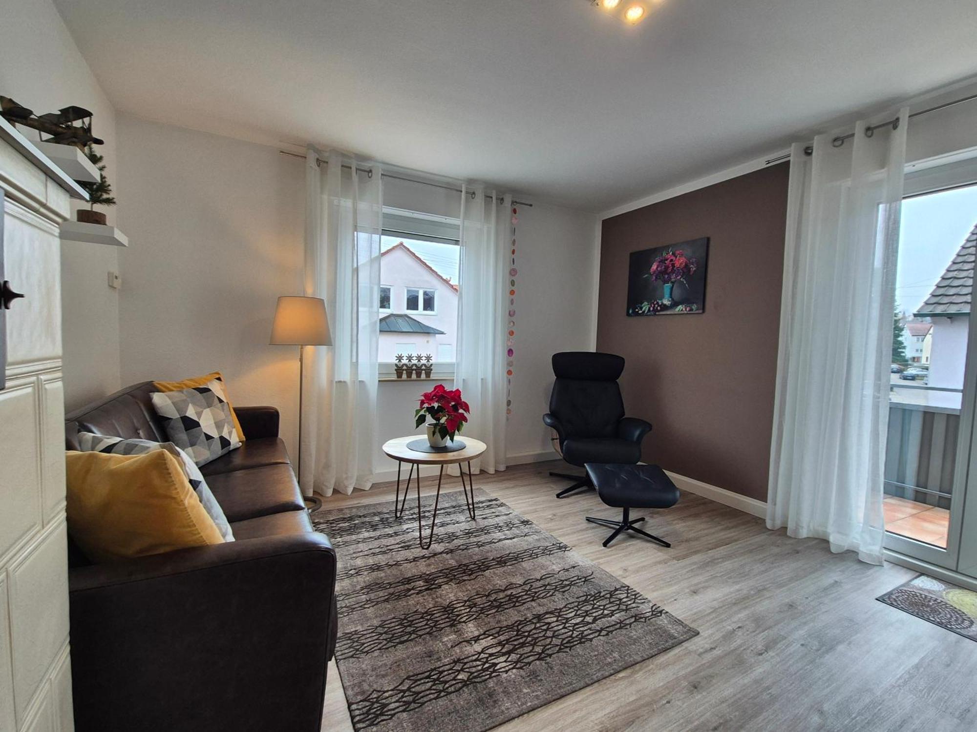 Ferienwohnung S-Bahn Naehe Schwaikheim Extérieur photo